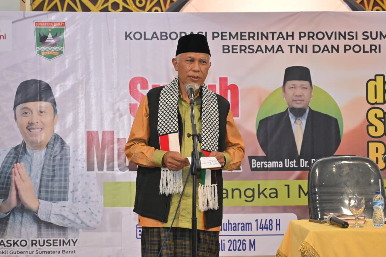 Gubernur Sumbar Mahyeldi pastikan perbaikan ruas jalan Manggopoh–Padang Luar segera dimulai. Foto Adpsb. 