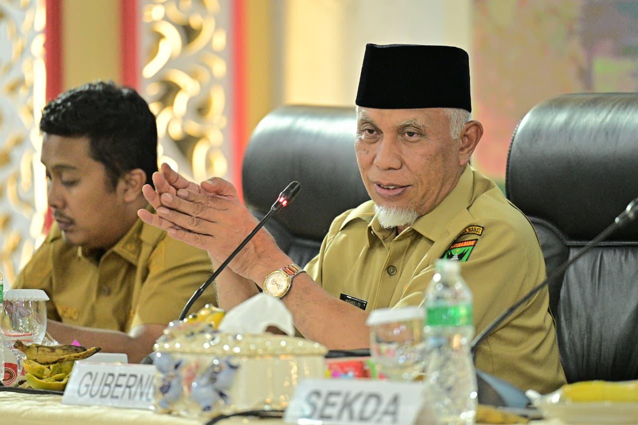 Gubernur Sumatera Barat, Mahyeldi Ansharullah (kanan) dan Wakil Gubernur, Vasko Ruseimy. Foto Adpsb. 
