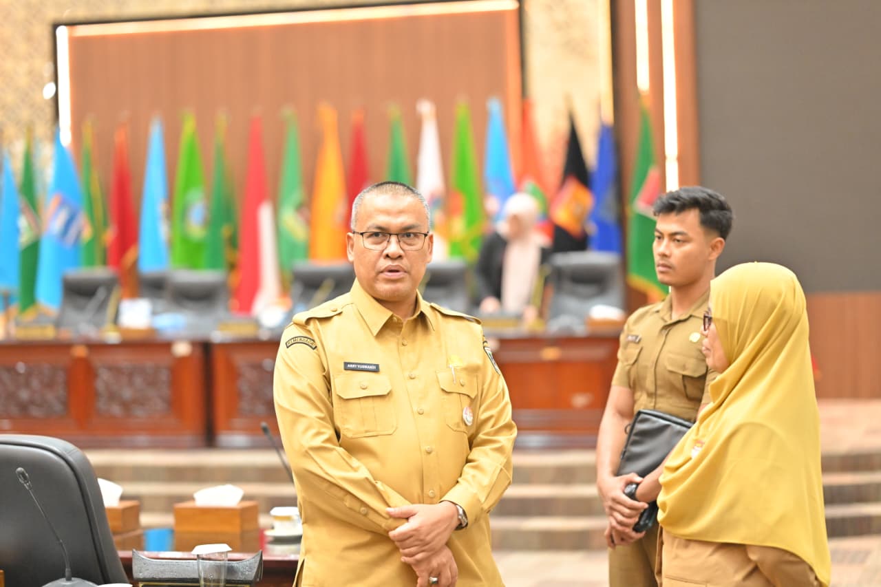 Sekretaris Daerah Provinsi Sumbar, Arry Yuswandi mengatakan persoalan pajak kendaraan perlu dilihat secara menyeluruh. Foto Adpsb. 