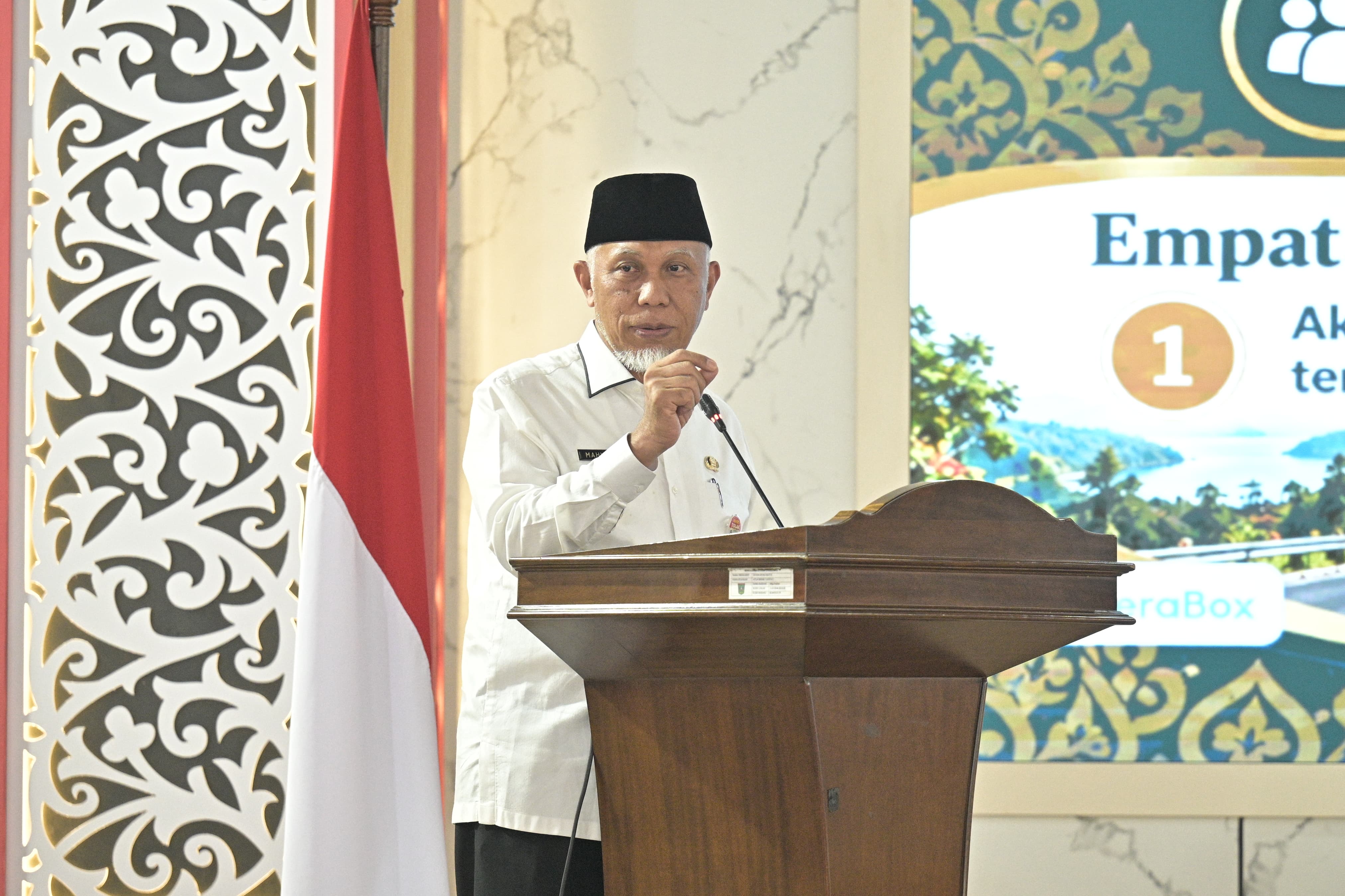 Gubernur Sumatera Barat Mahyeldi, jadi Keynote Speaker pada Rakor PRPP TA 2026 dan rencana kerja PRPP TA 2027 di Istana Bung Hatta, Bukittinggi, Rabu (14/10/2026). ?Foto: Dok. Makopim/Adp.