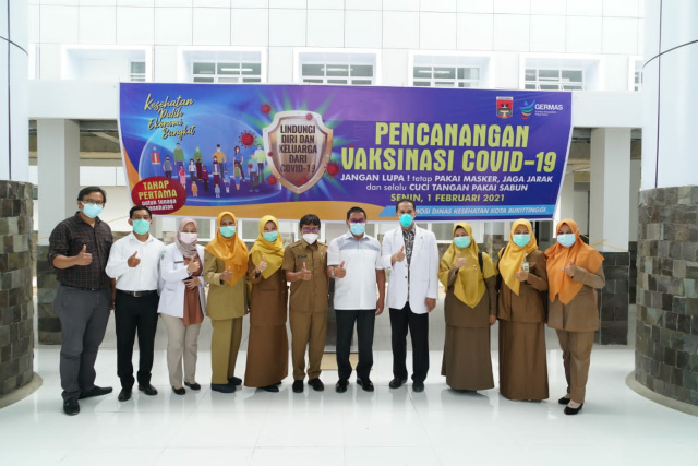 Walikota Bukittinggi Ramlan Nurmatias usai meresmikan RSUD Bukittinggi.