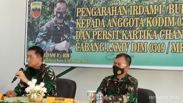 Irdam Kodam 1 BB Barisan Brigjen TNI Gamal Haryo Putro, S.I.P,  M.Hum, M.S.S adakan pertemuan dengan personel Kodim 0319 Mentawai