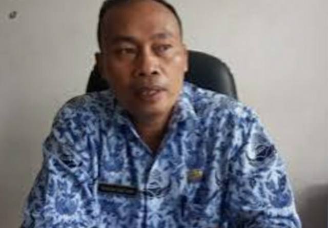 Kepala Dinas Sosial Kabupaten Kepulauan Mentawai Nikolaus Sorot Ogok