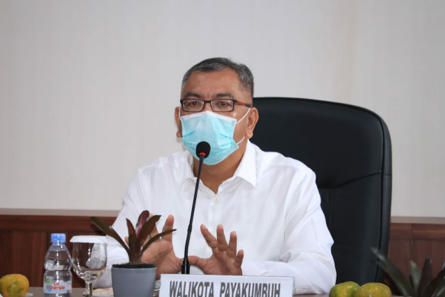 Walikota Payakumbuh Riza Falepi
