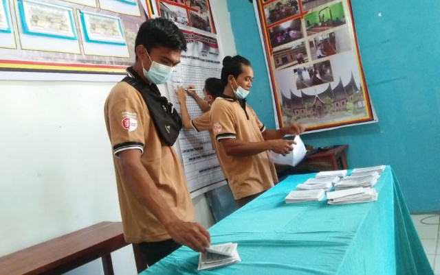 Suasana pemilihan Walnag serentak Kabupaten Dharmasraya tahun 2021