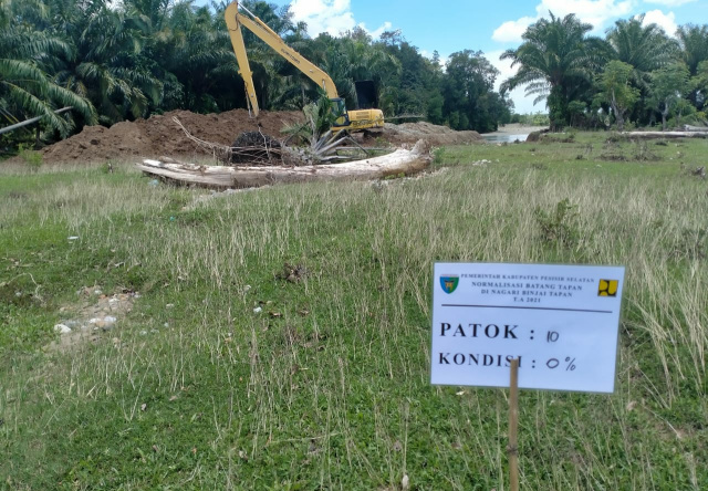 Pemkab Pessel mulai melakukan normalisasi Batang Tapan