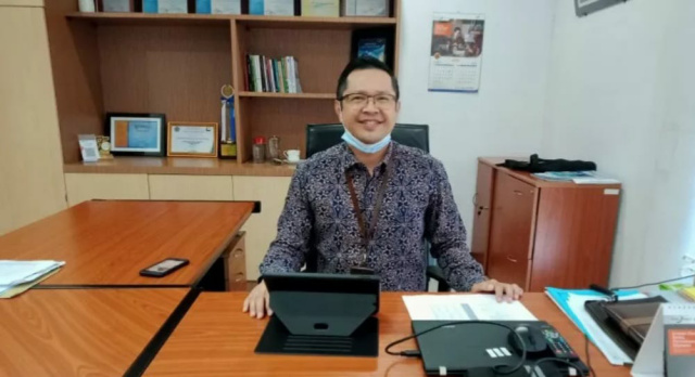 Pincab Bank Nagari Lubuk Sikaping, Henry Suhairi