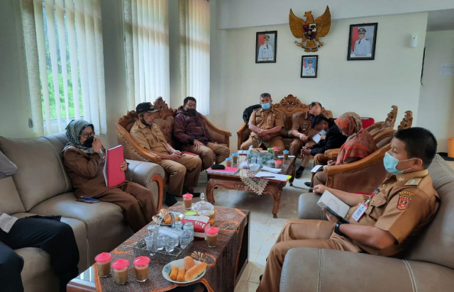 Pembentukan tim khusus pemakaman jenazah pasien Covid-19