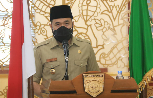 Walikota Padang Panjang Fadly Amran