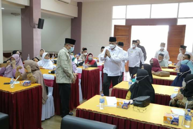 Walikota Solok Zul Elfian Umar hadiri Sosialisasi Keputusan Menteri Agama