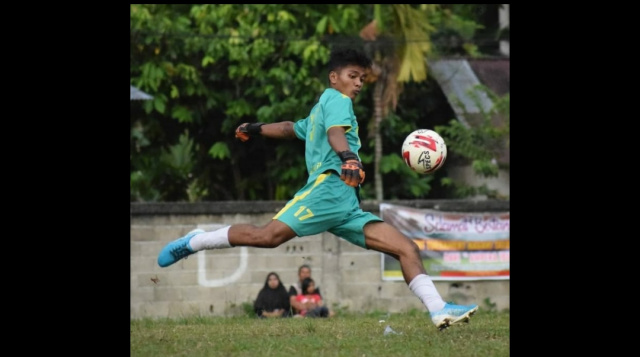 Syamsul Arifin, Penjaga Gawang Kopi Mos FC