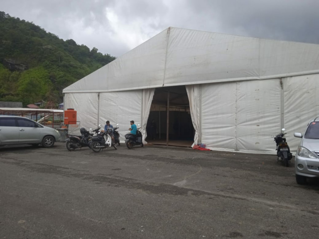 Tenda roder disiapkan Pemko Padang Panjang untuk menampung IKM bergerak di sektor usaha makanan dan minuman, terletak dekat panggung utama MTQ GOR Chatib Sulaiman Bancah Laweh.