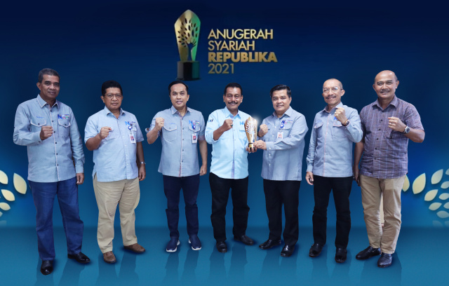Bank Nagari kembali mengukir prestasi bergengsi skala nasional dari ajang Anugerah Syariah Republika 2021