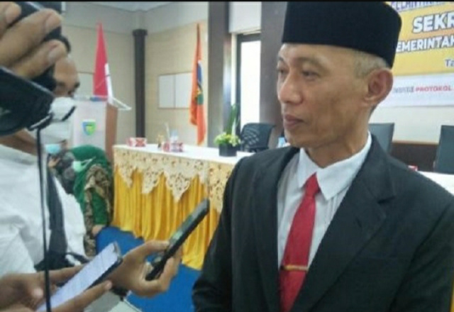 Sekda Pessel Mawardi Roska 