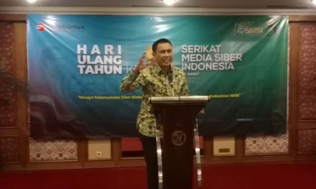 Direktur Utama Bank Banten Dr. Agus Syabarrudin saat menjadi pembicara di momen Peringatan HUT Ke-5 Serikat Media Siber Indonesia (SMSI) di Jakarta