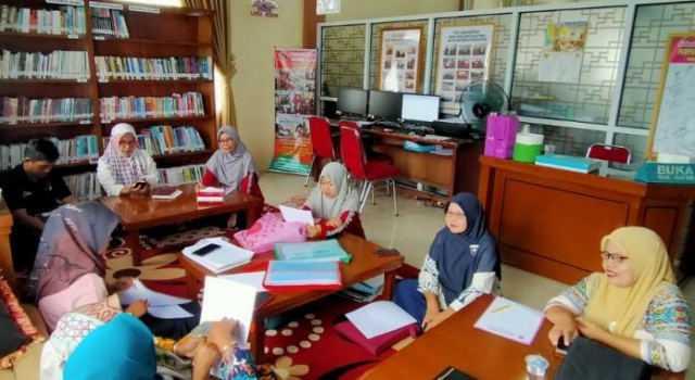 Suasana di Perpusnag Lubuk Basung