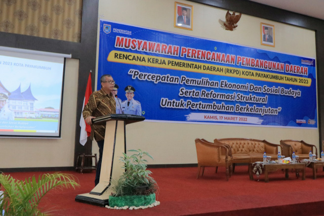 Walikota Payakumbuh Riza Falepi