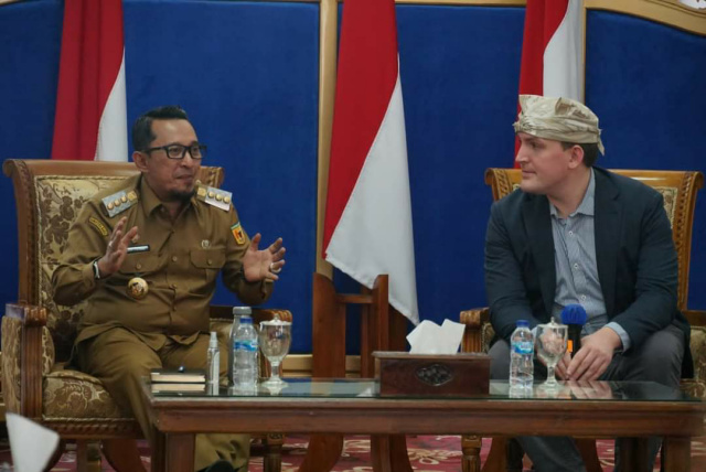 Bupati Tanah Datar Eka Putra sambut kedatangan Atase Politik Kedutaan Australia Mr. Thomas Car
