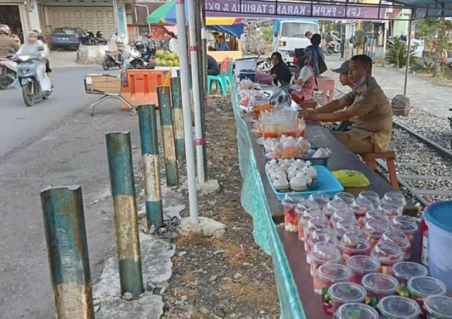 Lapak Pabukoan Lembuti Badunsanak hadir ramaikan pasa pabukoan.