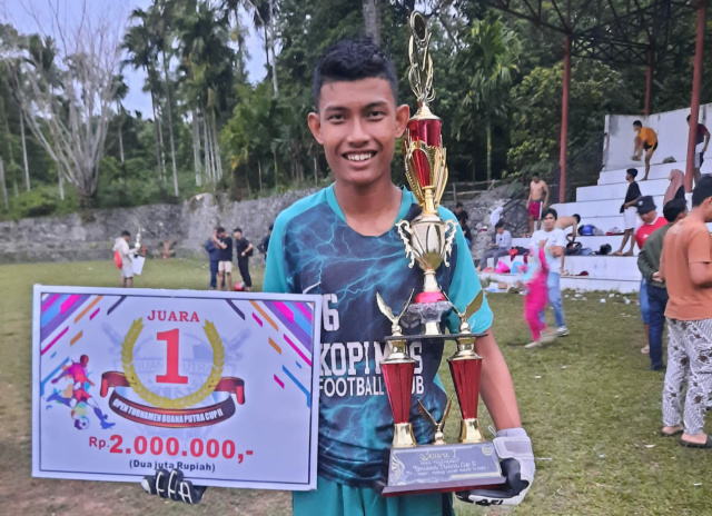 M. Ridho Tamani, Putra Eks Kiper Semen Padang Samosire Tamani Yang Tampil Gemilang di Putra Buana Cup 2022 bersama Kopi Mos. FC