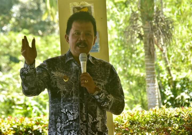 Wawako Padang Panjang, Drs. Asrul.