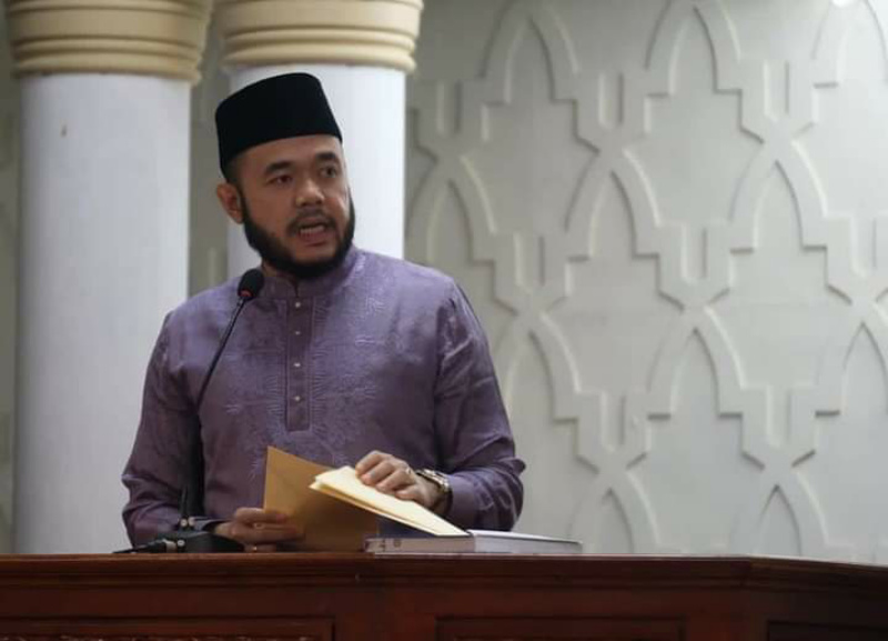 Wali Kota Padang Panjang, Fadly Amran.