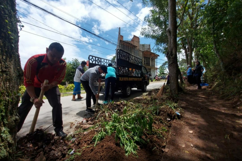Goro antisipasi DBD di Kota Bukittinggi.