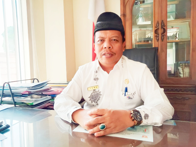 Kepala Dinas Pendidikan dan Kebudayaan (Disdikbud) Agam, Isra