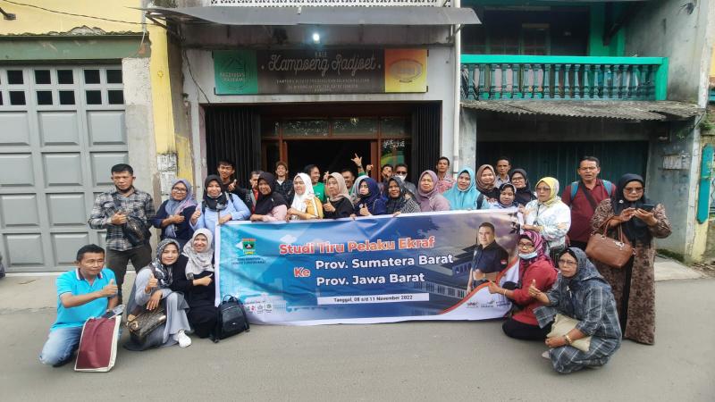 47 Pelaku Usaha Ekraf Sumbar Melakukan Studi Tiru ke Jawa Barat, 8 sampai 11 November 2022