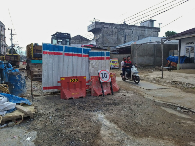 Proyek IPAL Kota Jambi yang tak kunjung selesai (Foto: Nanda Irawan)