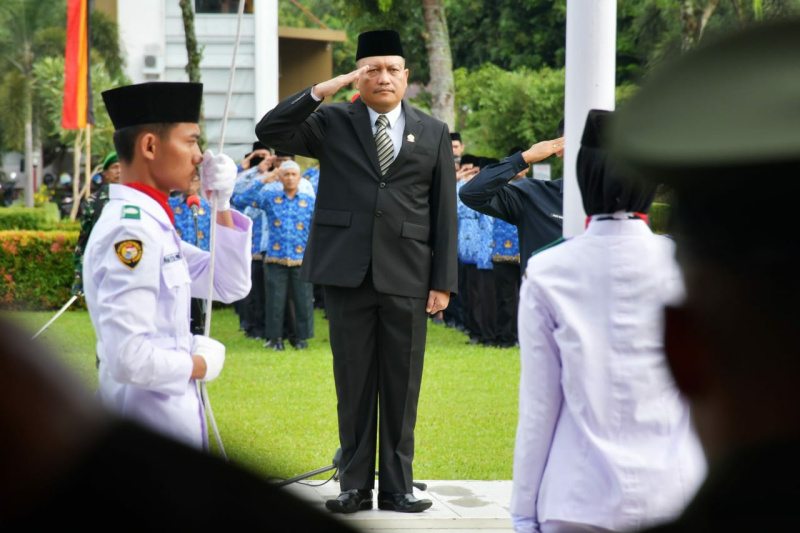Wakil Bupati Agam, Irwan Fikri saat jadi Irup Peringatan Hari Pahlawan 10 November 2022