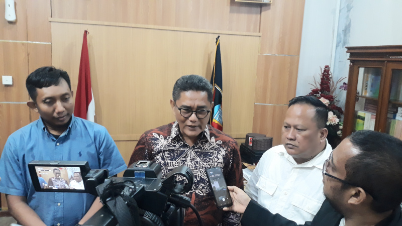 Ketua DPRD Padang beri keterangan. (ist)