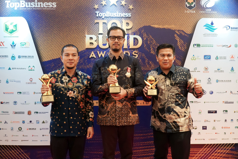 Wako Bukittinggi Erman Safar terima Penghargaan Top Nasional. (Ist)