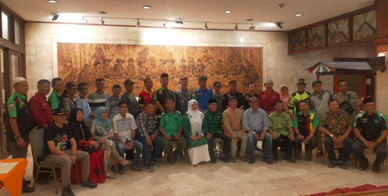 Keluarga besar Radio Antar Penduduk Indonesia (RAPI) Daerah Sumatera Barat adakan buka bersama. (Ist)