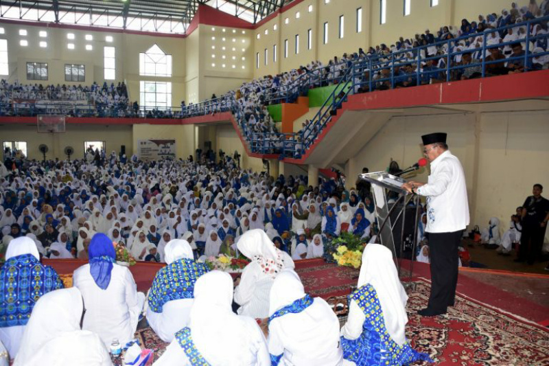 Suasana saat dakwah wisata BKMT tingkat Provinsi Sumbar berlangsung di GOR Rang Agam