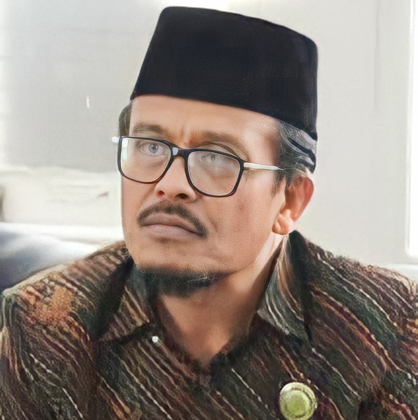 Kepala Kantor Kemenag Kota Padang Panjang, Drs. H Alizar Chan, M. Ag Datuk Sindo Marajo.