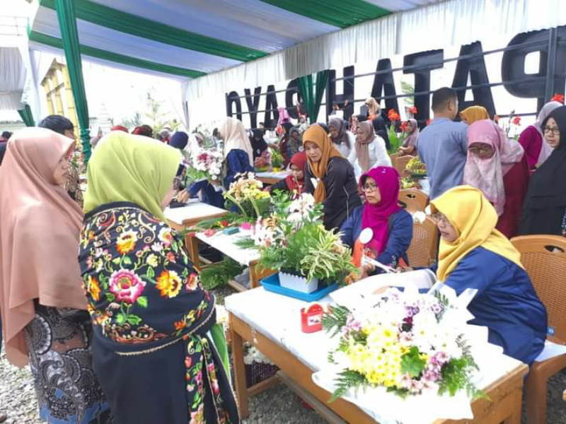 Kelompok APTH Kota Padang Panjang di Festival Rang Solok Baralek Gadang.