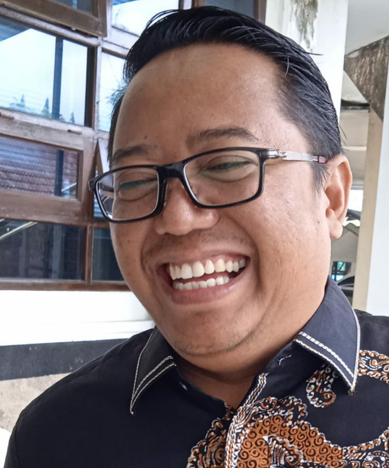 Anggota DPRD Kota Padang Panjang, Hendra Saputra, SH.