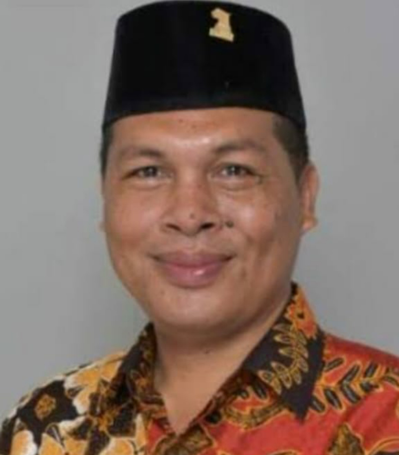 Maru Sarajen Ketua Partai Gerindra Kep.Mentawai