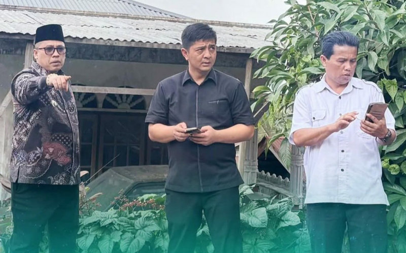 Wako Hendri Arnis saat lakukan sidak di Kelurahan Ganting dan Sigando, Rabu (2/7/2025) kemaren.