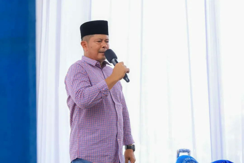 Bupati Pasaman, Welly Suhery