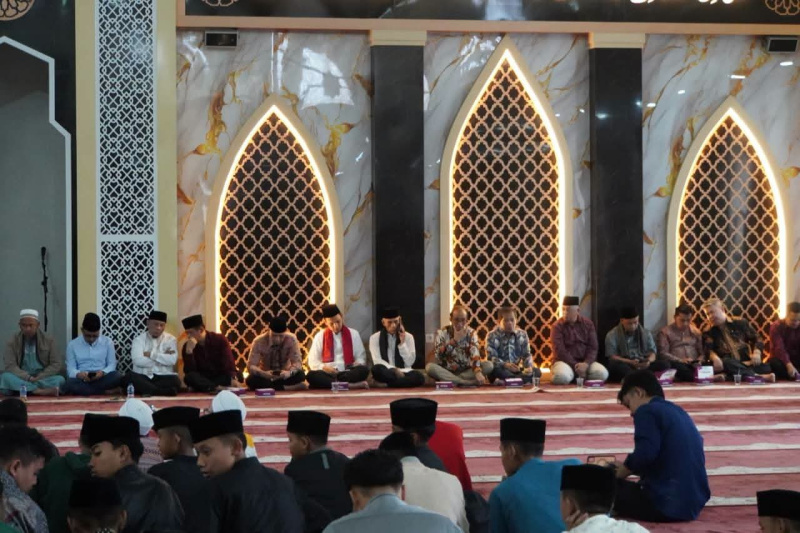 Suasana peluncuran program Titah Walikota di masjid Manarul Ilmi Islamic Centre.