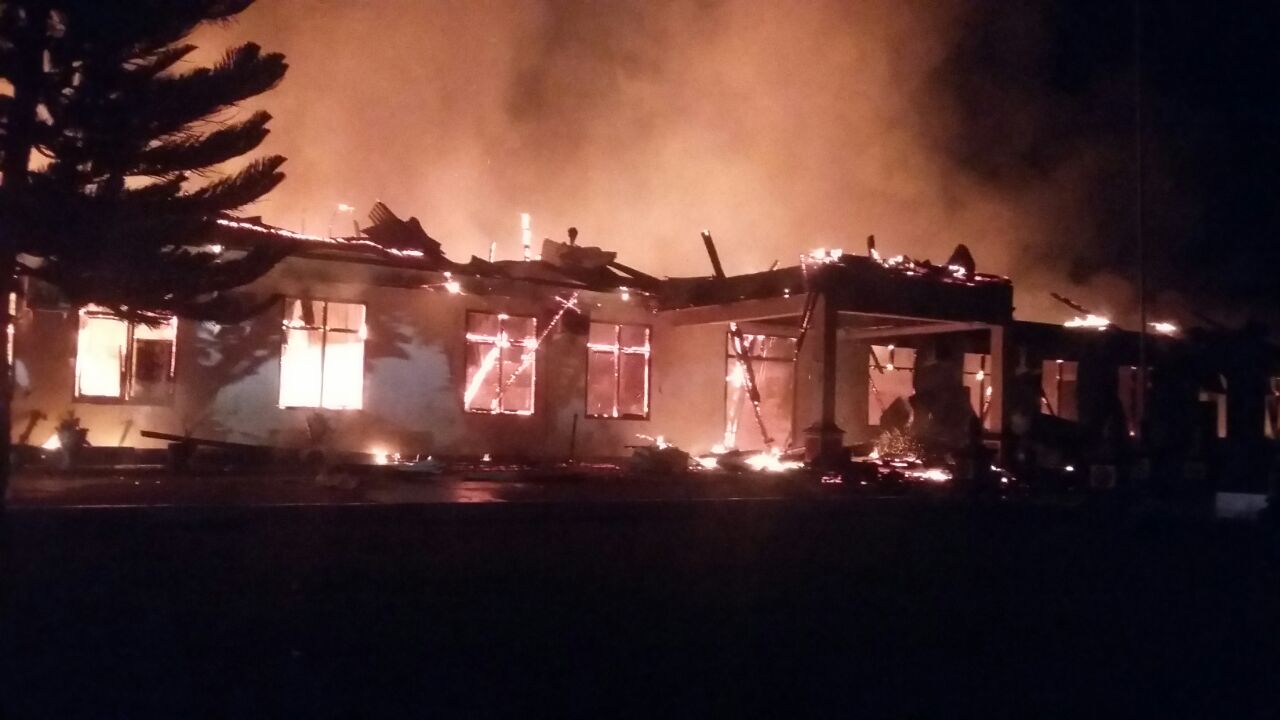 Mapolres Dharmasraya Saat Kebakaran Terjadi 