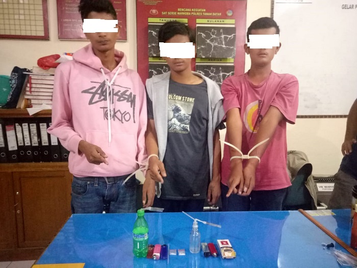 Tiga juru parkir pasar Batusangkar, diamankan Satresnarkoba, Polres Tanah Datar, Kamis 25/7