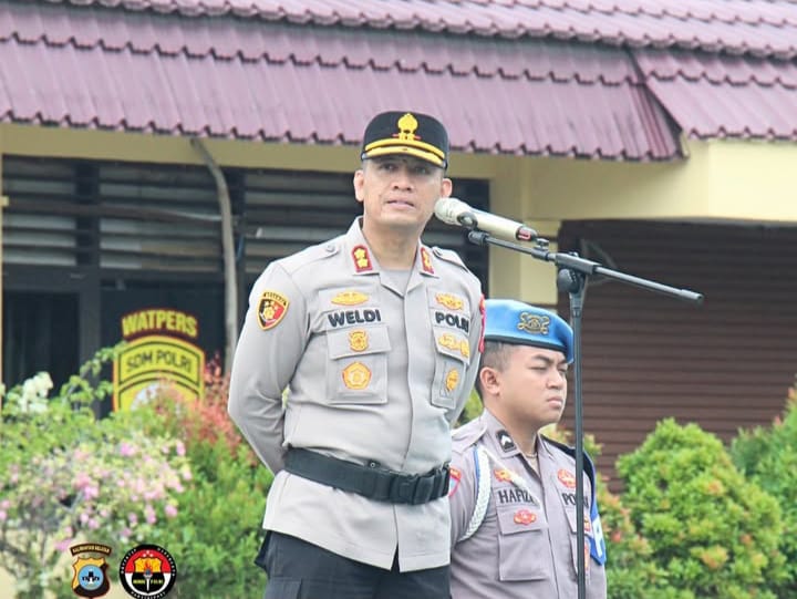 Kapolres Tapin, AKBP Weldi Rozika S.IK M.IK