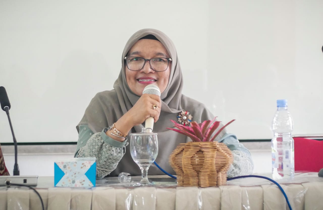 Willia Zuwerni, S.Pd, M.Si, Kepala Cabang Dinas Wilayah I